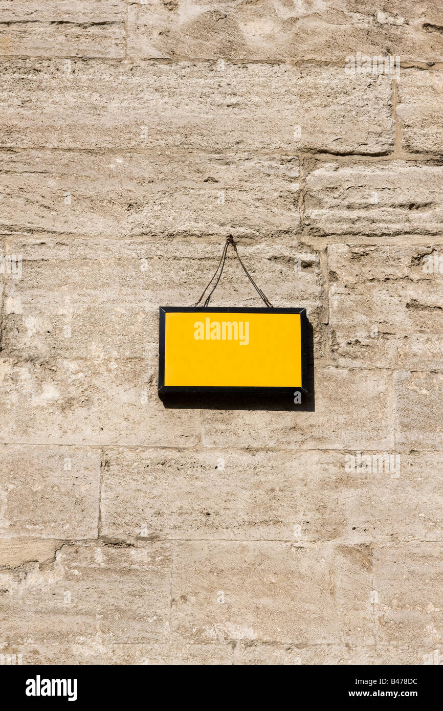 Poster Appeso Alla Parete. Spazio Per Scrivere O Per Incollare Una