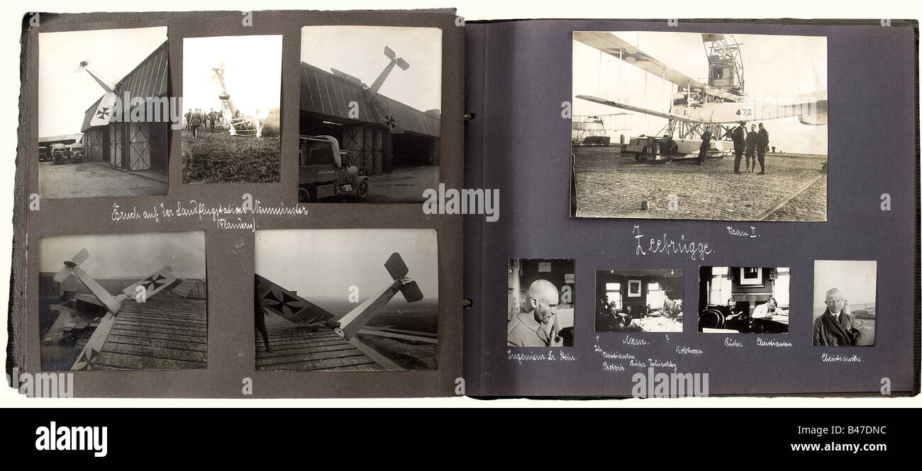 Ensign Paul Schuler, quattro album fotografici dell'aviatore navale e figlio del direttore del Festival musicale di Bayreuth Friedrich Wilhelm Schuler. Un totale di oltre 370 foto molto interessanti e per lo più inscritte della Flanders i Naval Air Station a Zeebrügge 1914 - 17. A poche foto da addestramento, navi da guerra nel porto di Kiel, uno Zeppelin su Kiel, corso di bombardamento a Warnemünde, Zeebrügge 1914, Friedrich Christiansen, numerose immagini di macchine, una barca Fiandre che spara un siluro, 8,8 cm artiglieria costiera, Bergman mitragliatrice leggera, un atterraggio pilota sull'acqua, ph aereo, Foto Stock