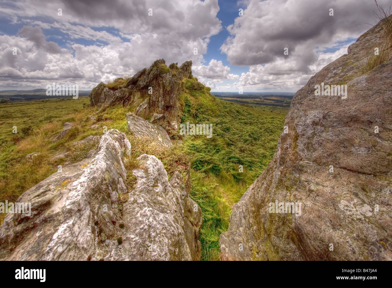Brittany wild e il drammatico paesaggio di montagna francia Foto Stock