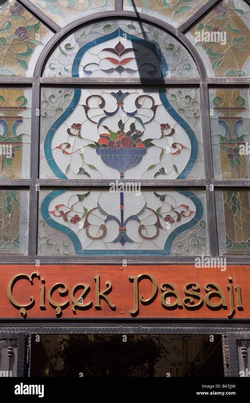 Cicek Pasaji Flower passaggio Beyoglu Istanbul Turchia Foto Stock