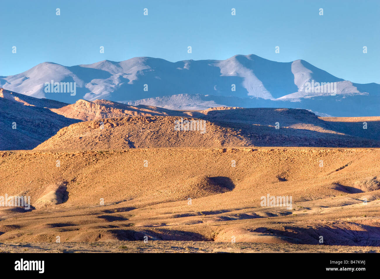 Il Marocco vista montagne al tramonto dades valley Foto Stock