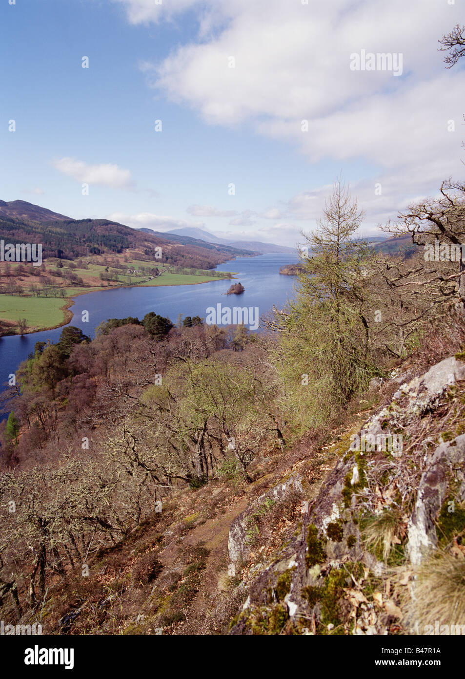 dh Loch Tummel STRATHTUMMEL PERTHSHIRE Scenic Highland regine vista da guardare fuori Queen Victoria punto di vista scozia glen belle Highlands scozzesi Foto Stock