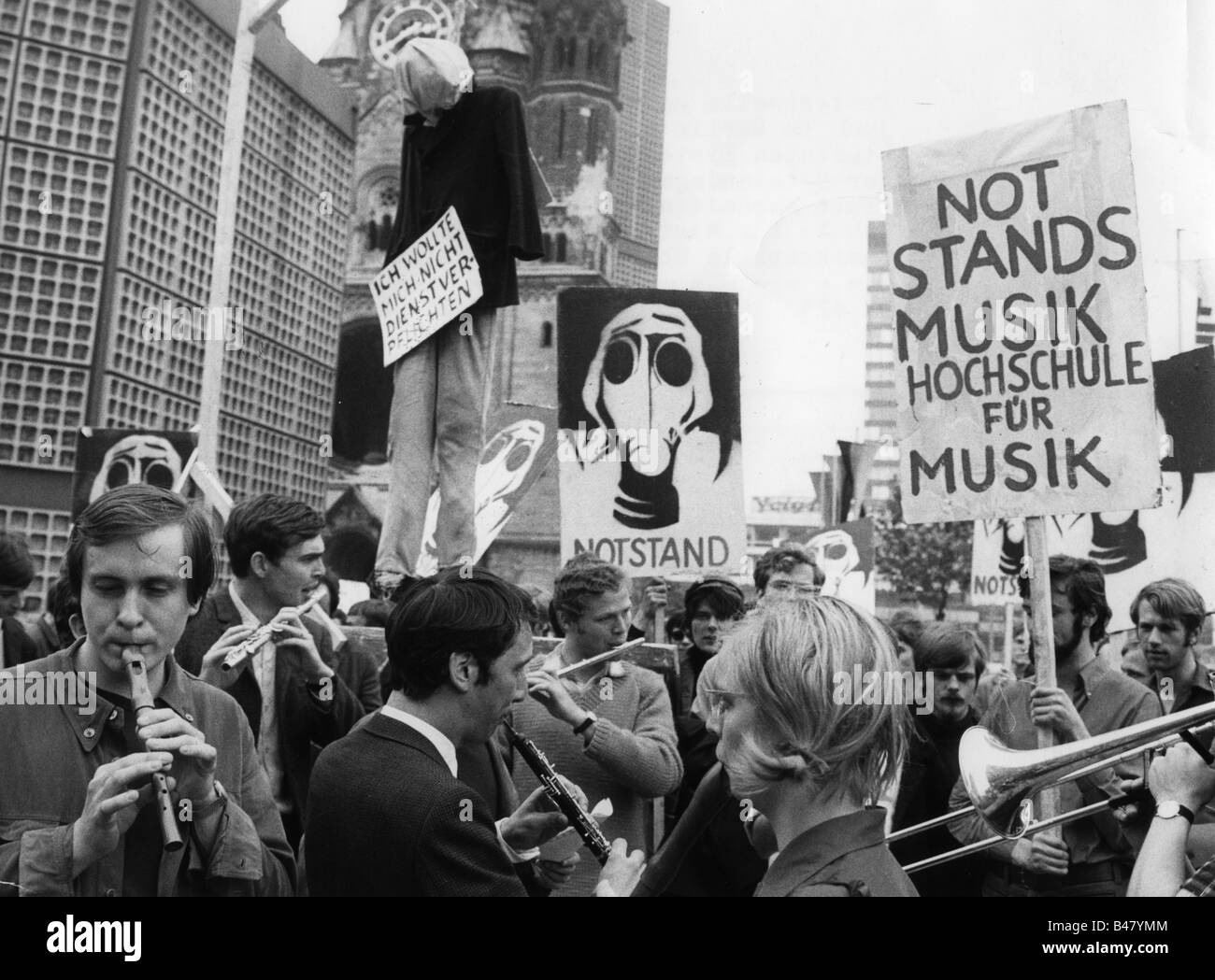 Geografia/viaggio, Germania, politica, dimostrazioni, dimostrazione contro gli atti di emergenza, Berlino, 28.5.1968, Foto Stock