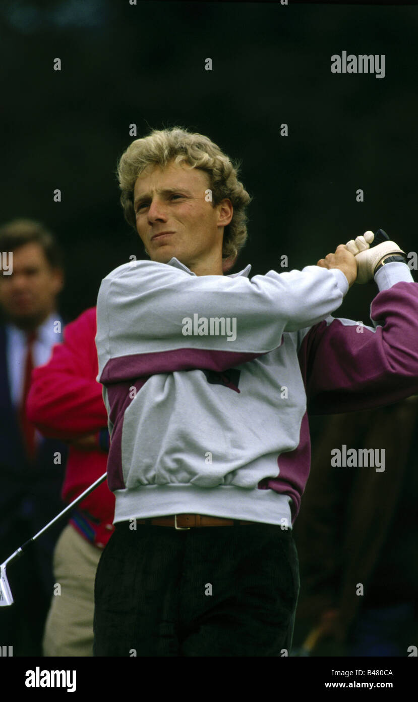Langer, Bernhard, * 27.8.1957, atleta tedesco (golf), a mezza lunghezza e con golf club, degli anni ottanta, Foto Stock
