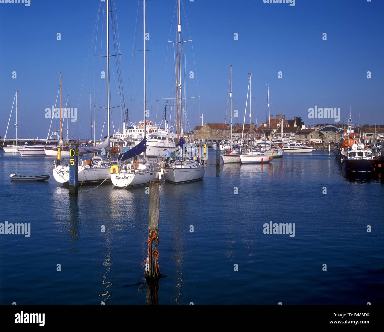 Yarmouth Harbour per l'Isola di Wight Foto Stock