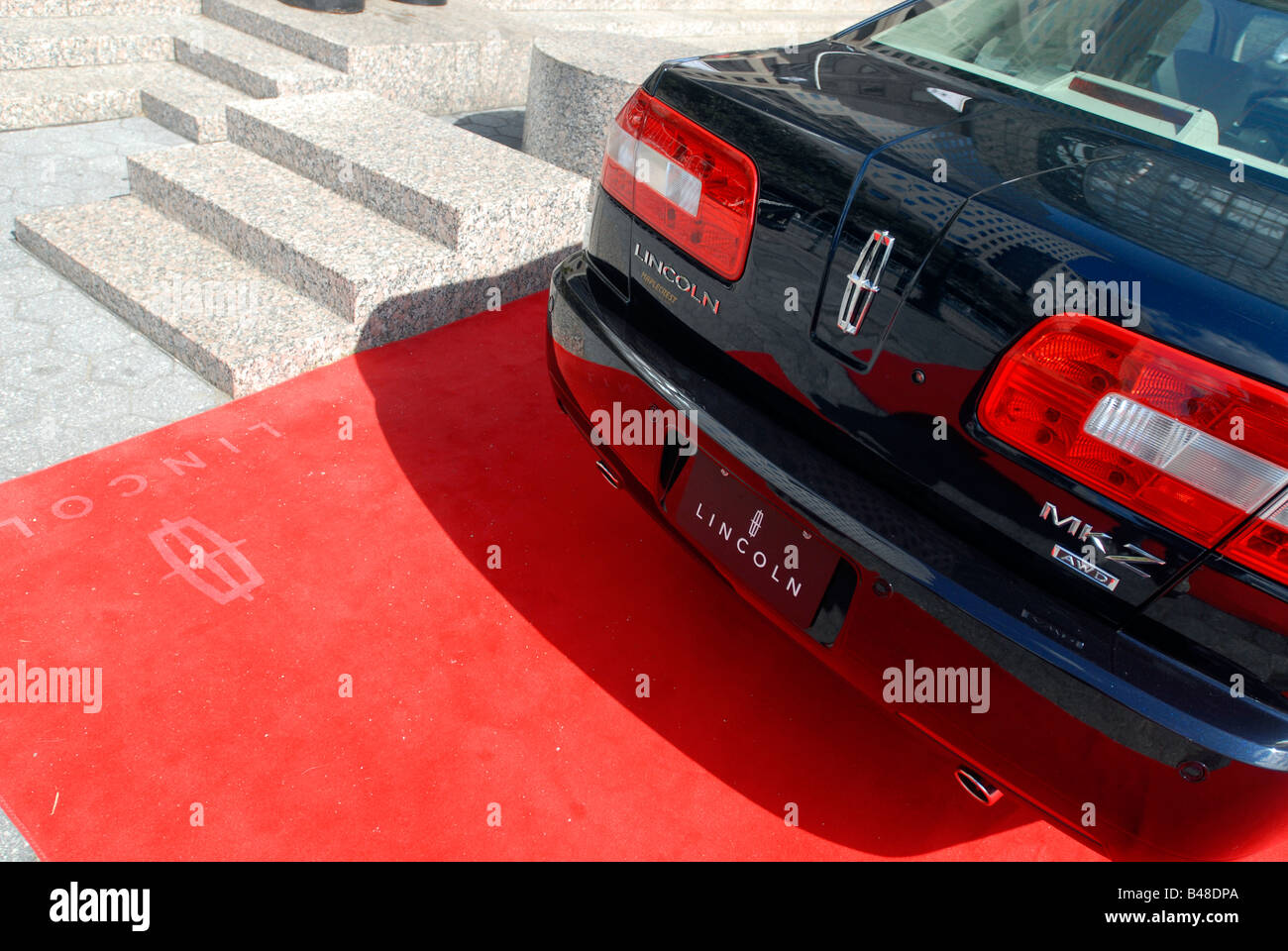 Una Lincoln MKZ veicolo di lusso in mostra presso il World Financial Center di New York Motorexpo Foto Stock