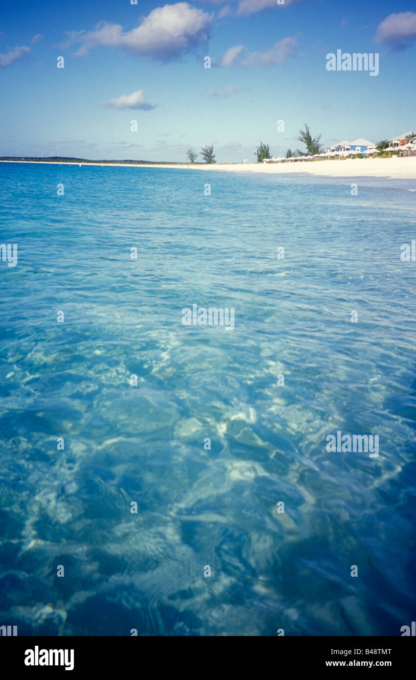 Vista dei caraibi acqua e spiaggia, BAHAMAS Foto Stock
