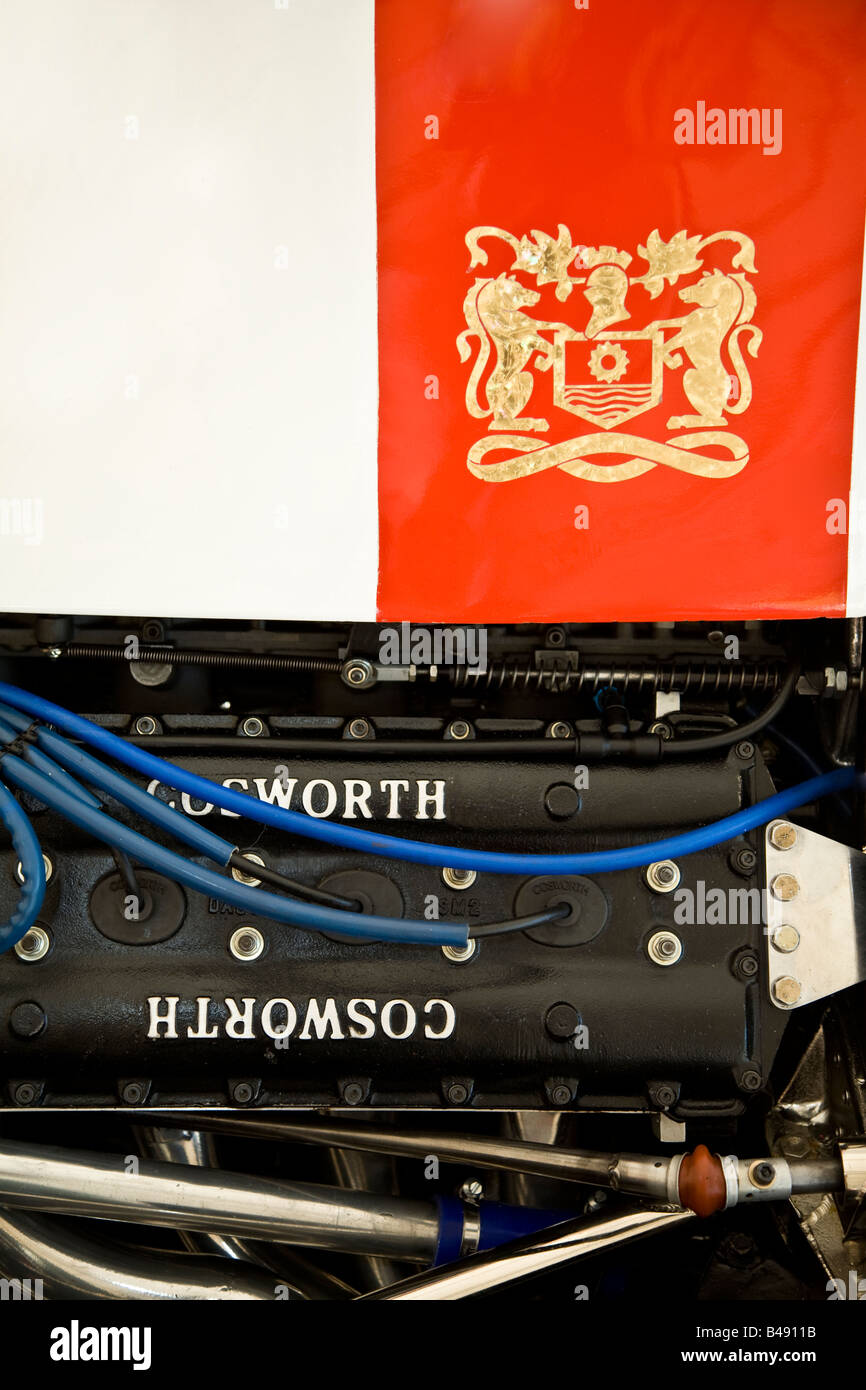 La Ford Cosworth 3 litri V8 che alimenta il 1973 Shadow-Cosworth DN1 una vettura di Formula 1, a Goodwood Festival della velocità, Sussex, Regno Unito. Foto Stock