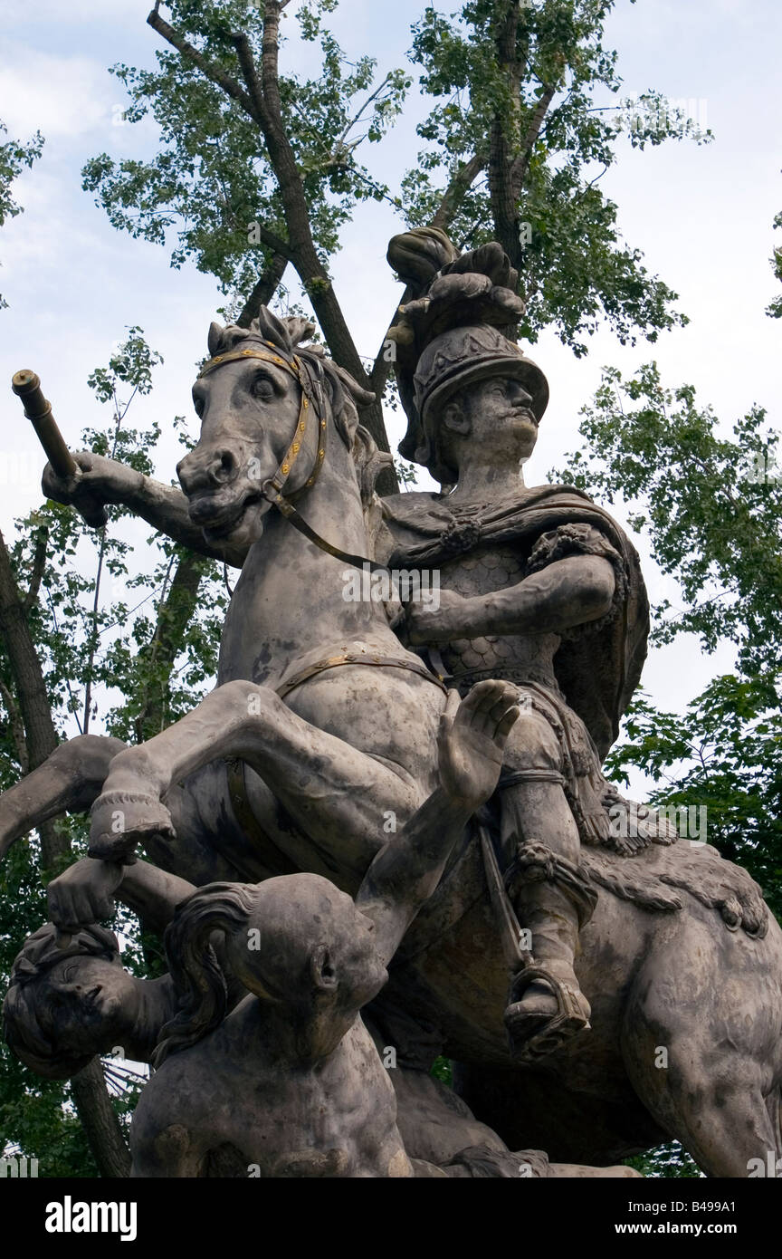 Re polacco Jan III Sobieski un monumento nel parco Lazienkowski Varsavia POLONIA Foto Stock