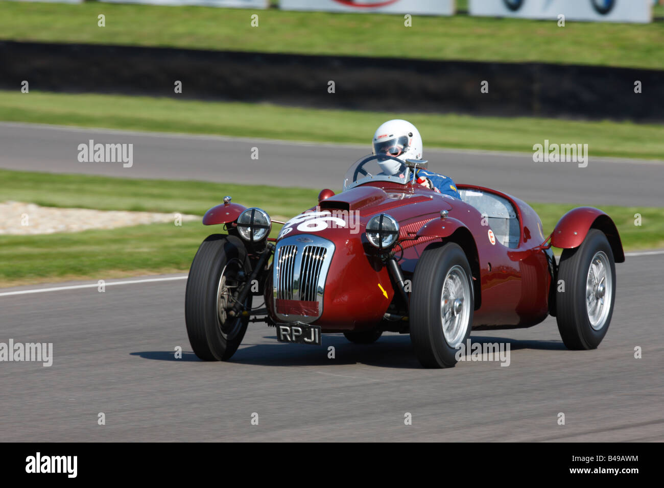 Frazer Nash LeMans pilotato da Chris Mann e John ura del 2008 a Goodwood Sale Riunioni Foto Stock