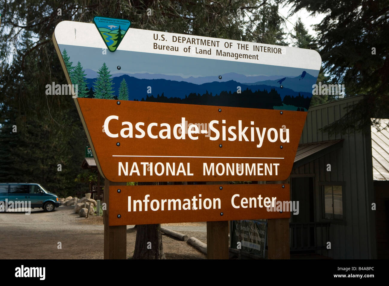 Bureau of Land Management segno per il Cascade-Siskiyou Monumento Nazionale di information center, molle verde, Oregon Foto Stock