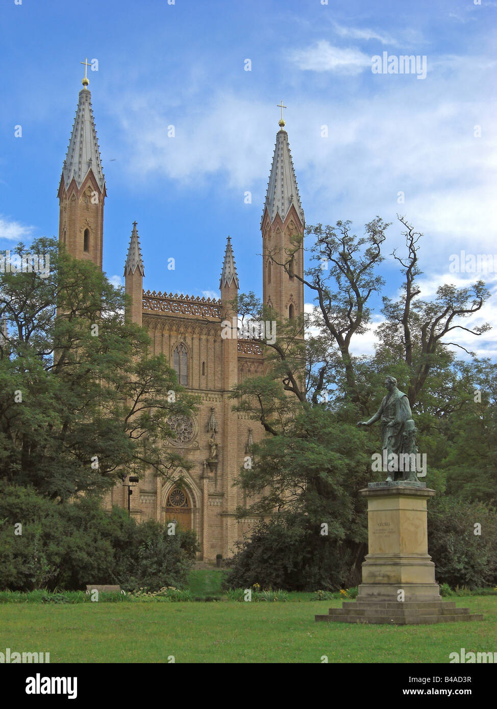 Geografia / viaggi, Germania, Meclemburgo-Pomerania, Neustrelitz, chiese Chiesa del castello, costruito: 1855 - 1859 da Friedrich Wilhelm Buttel, vista esterna, Additional-Rights-Clearance-Info-Not-Available Foto Stock