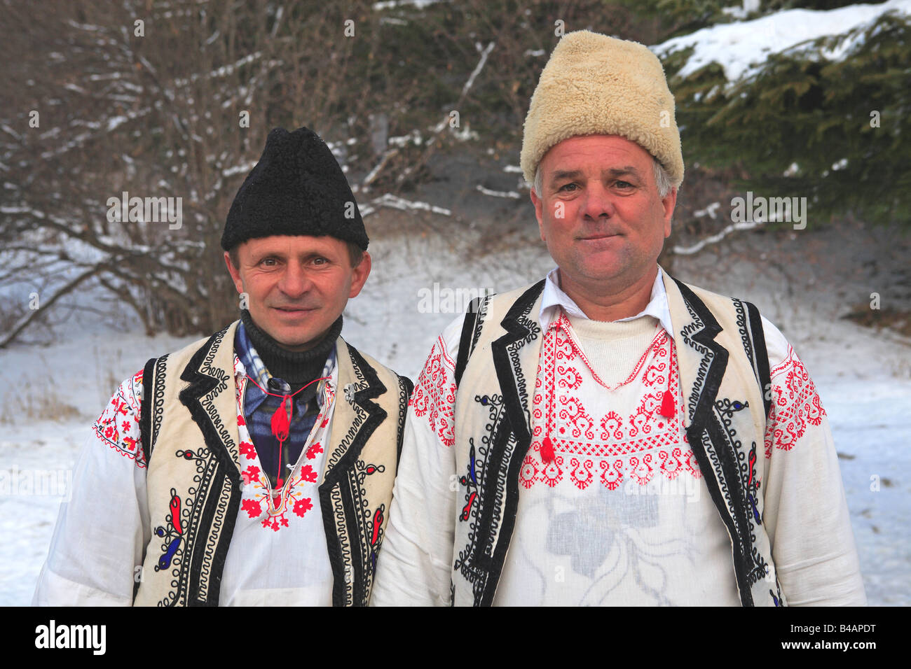 Tradizionale abito della Transilvania, Poiana Brasov Foto Stock