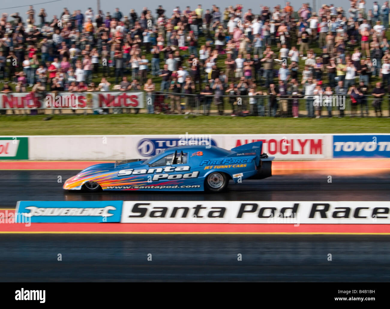 Fireforce jet-powered funny auto. Santa Pod raceway, Inghilterra, Regno Unito. Foto Stock