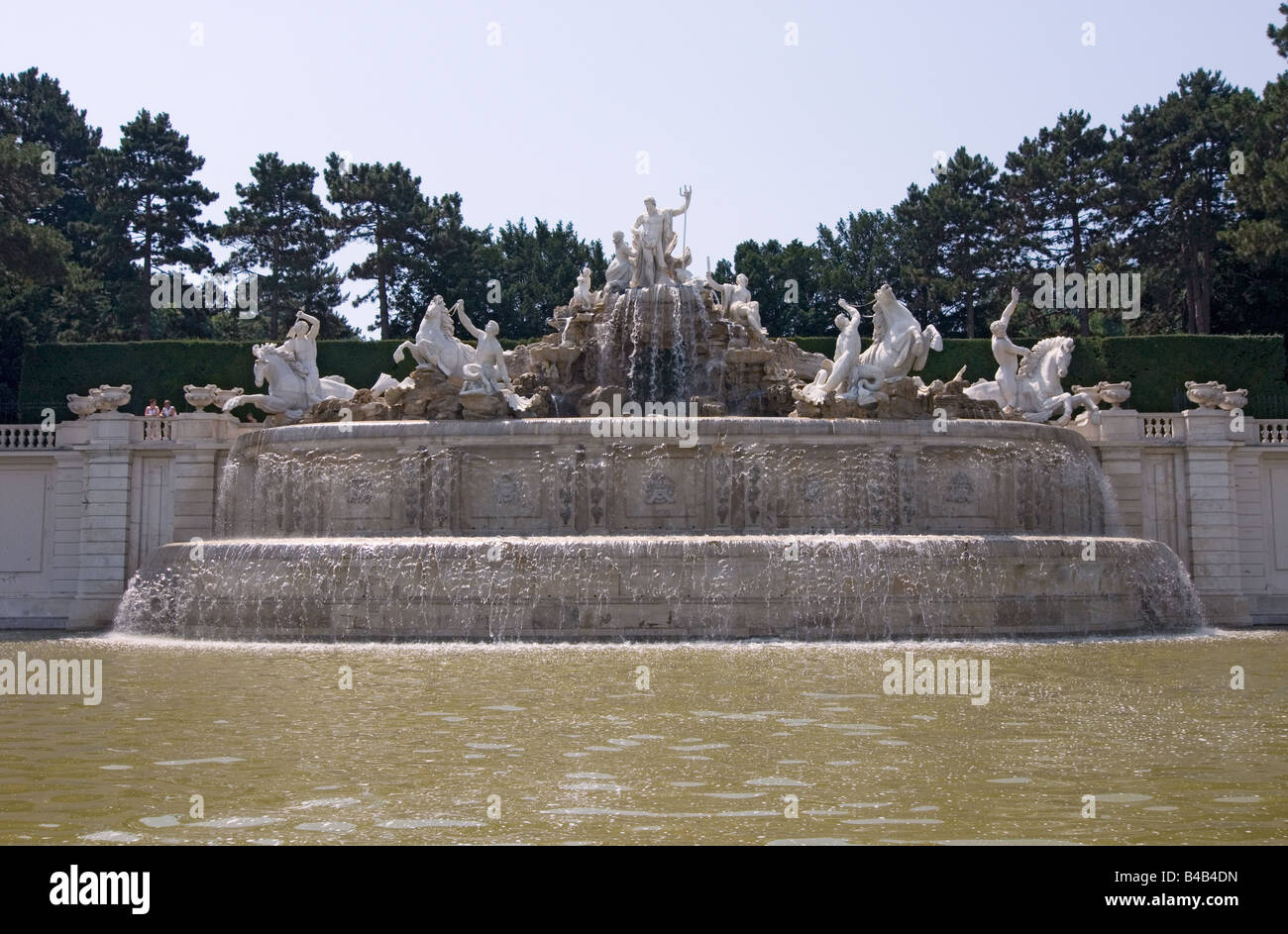 Park Schloss Schönbrunn a Vienna Austria Foto Stock