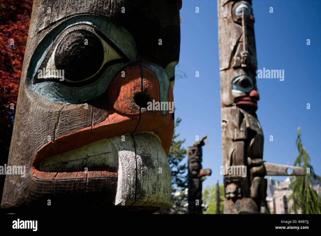 Totem Poles in Thunderbird Park Victoria, Isola di Vancouver, British Columbia, Canada. Foto Stock