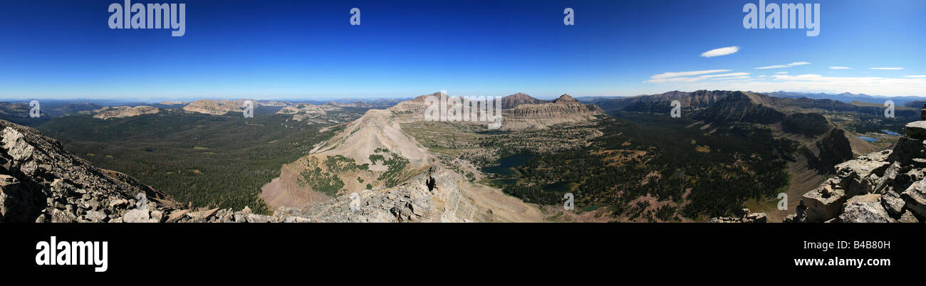 Panorama delle montagne Uinta dal Monte Agassiz guardando verso sud-ovest attraverso il nord a est Foto Stock