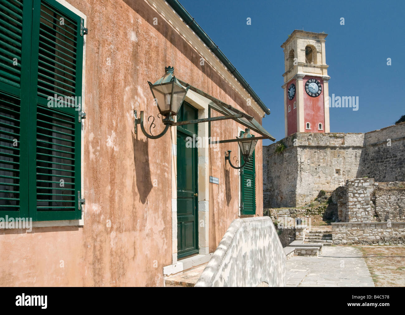 All'interno della vecchia fortezza nella città di Corfù, Corfù, Grecia, Europa Foto Stock