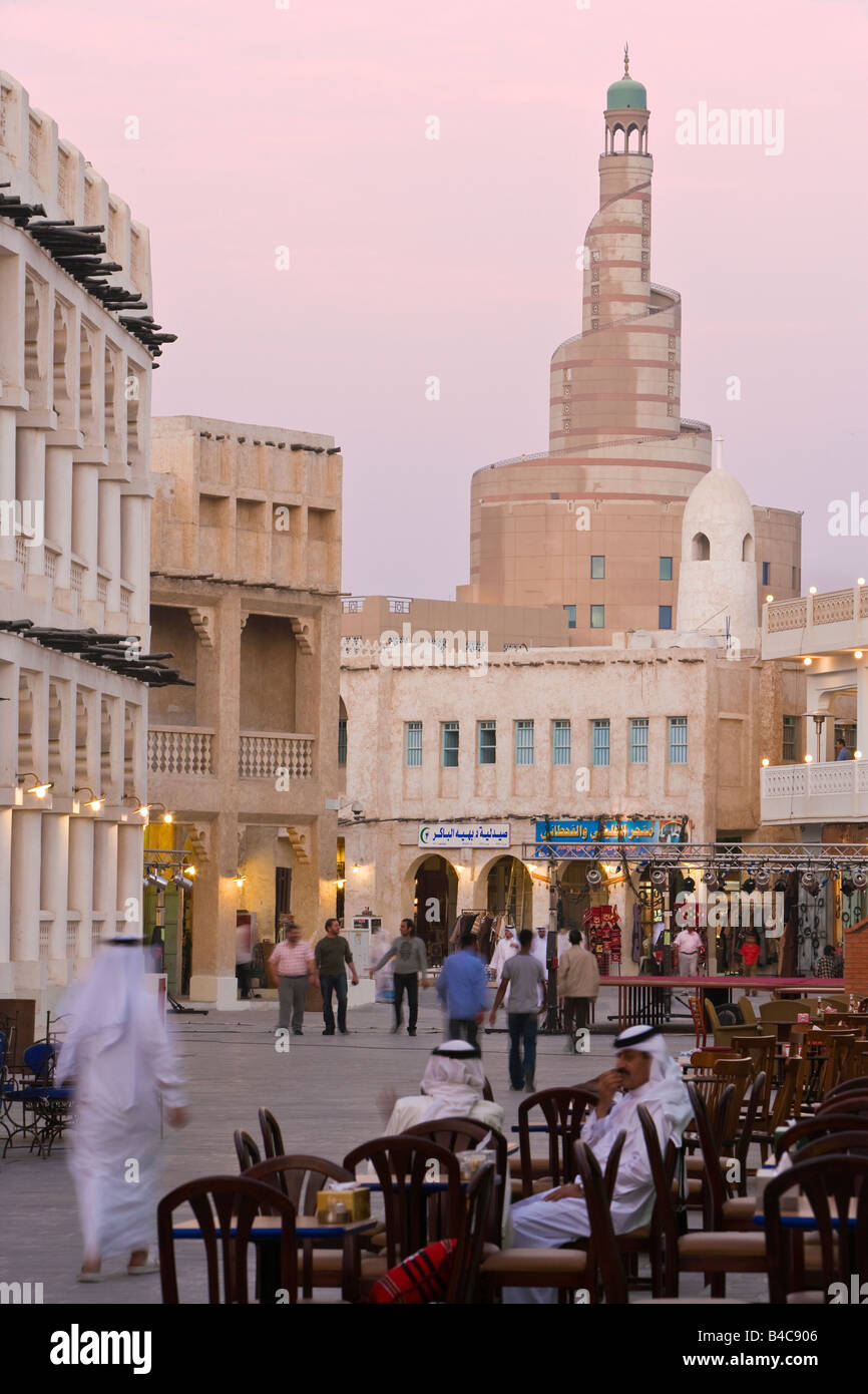Il Qatar, il Medio Oriente e penisola arabica, Doha, il restaurato Souq Waqif Foto Stock