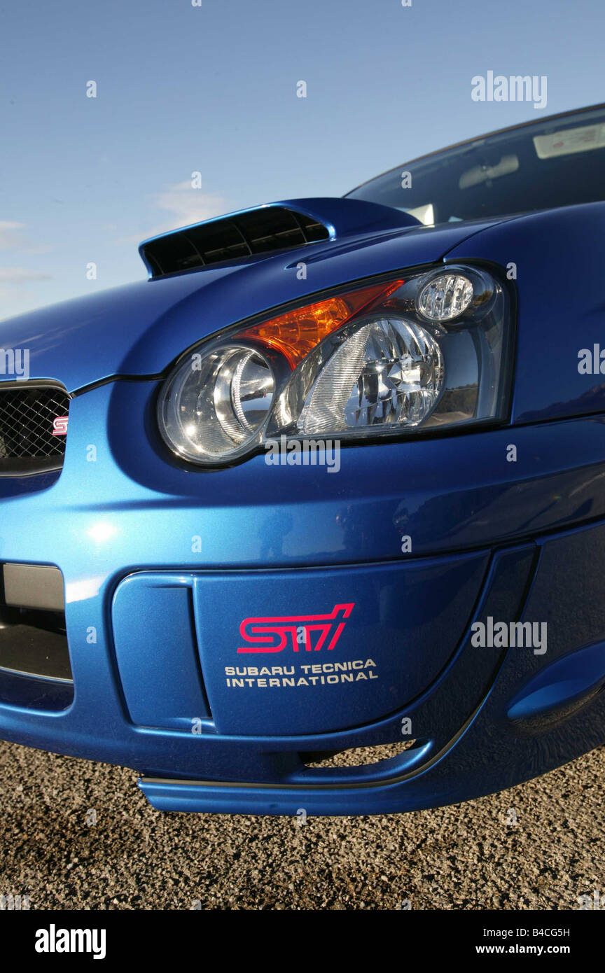 Auto, Subaru Impreza WRX STi, limousine, coupe, inferiore di medie  dimensioni di classe, modello anno 2003-, blu, tecnica/accessorio, accessori  Foto stock - Alamy