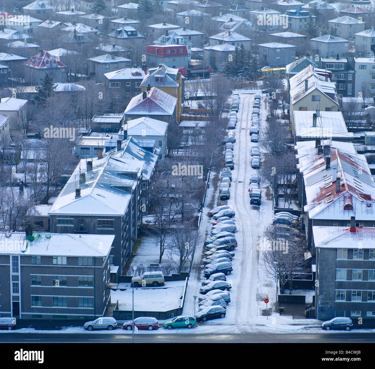 Coperta di neve strade, Reykjavik Islanda Foto Stock