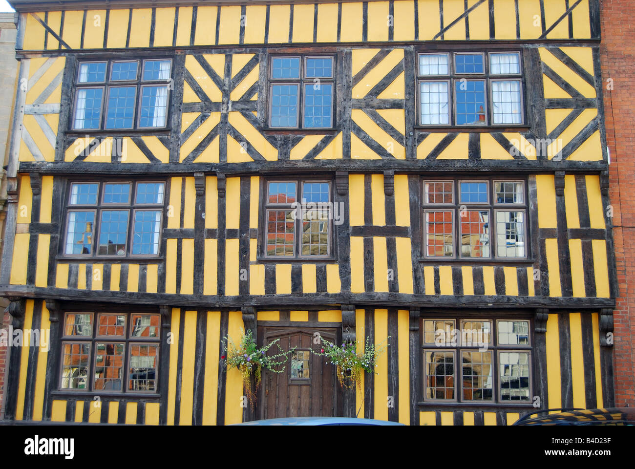 Tudor House frontage, Broad Street, Ludlow, Shropshire, Inghilterra, Regno Unito Foto Stock