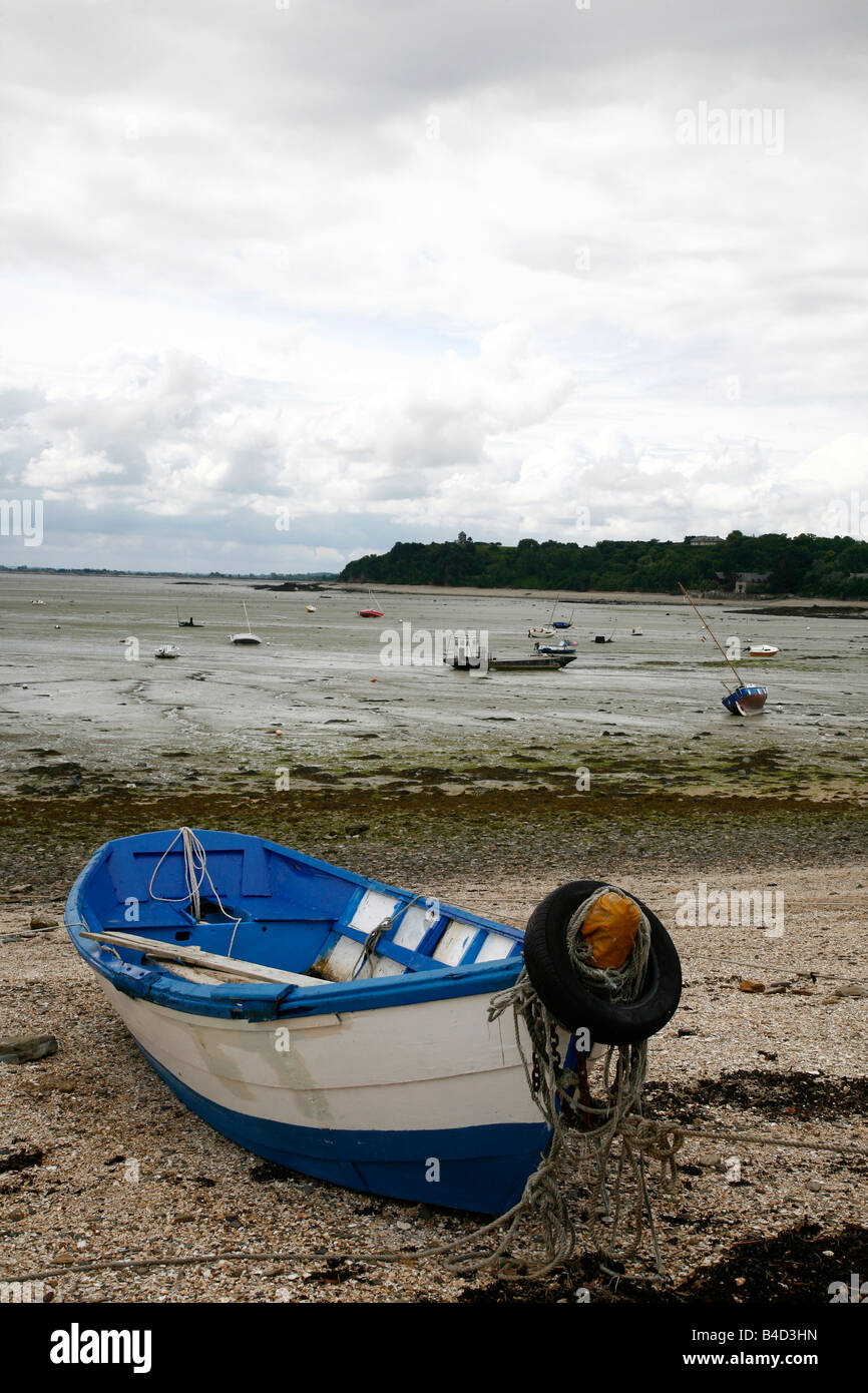 Luglio 2008 - bassa marea sulla spiaggia a Cancale Bretagna Francia Foto Stock