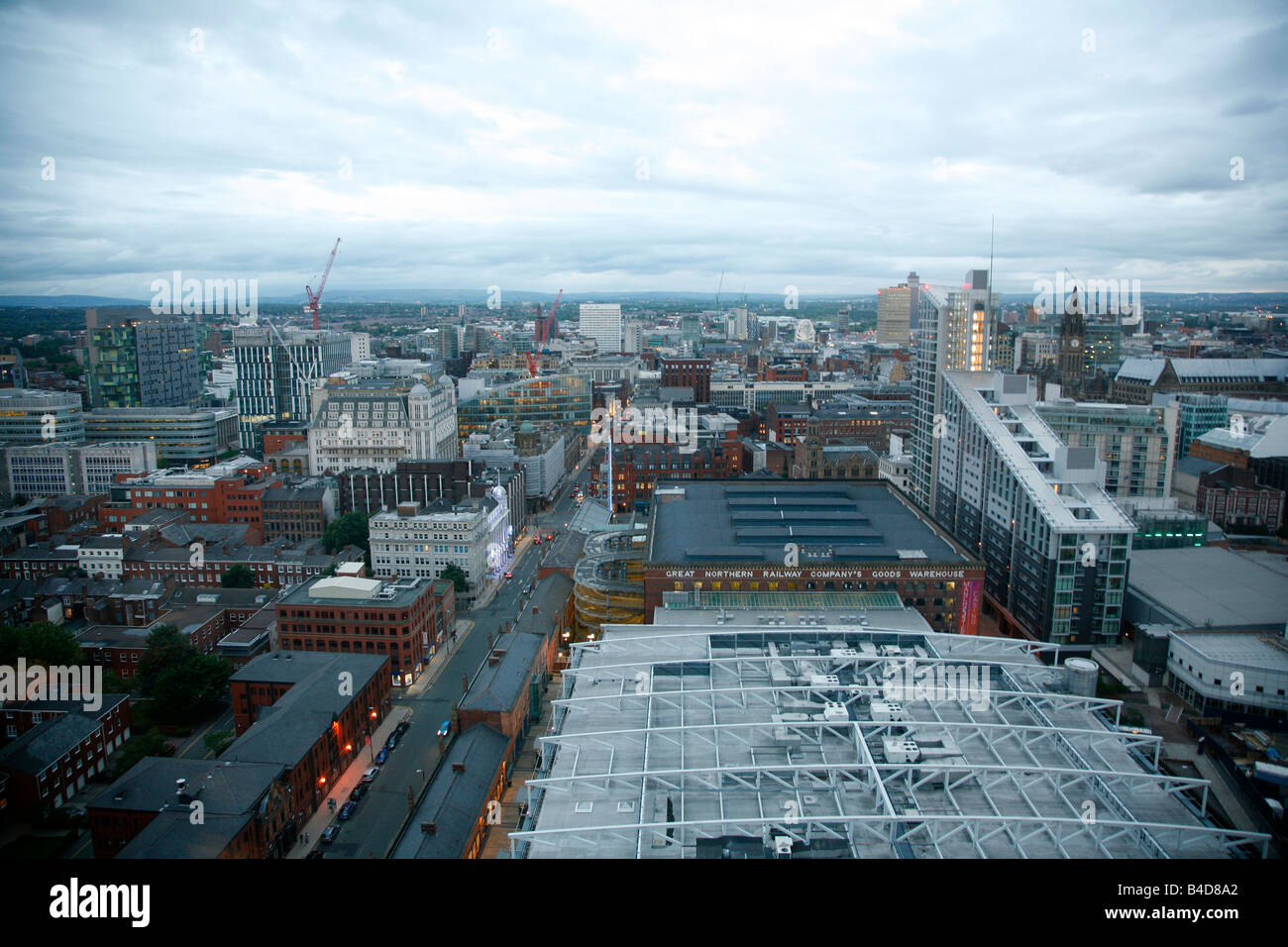 Luglio 2008 - lo skyline di Manchester Inghilterra England Regno Unito Foto Stock