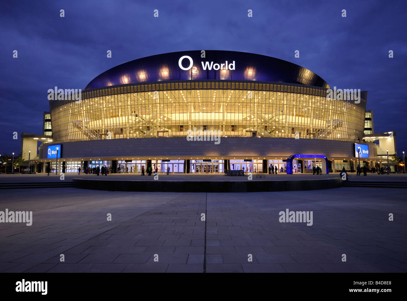 O2 World Arena O2 della Anschutz Entertainment Group, Berlin Friedrichshain, Germania, Europa. Foto Stock
