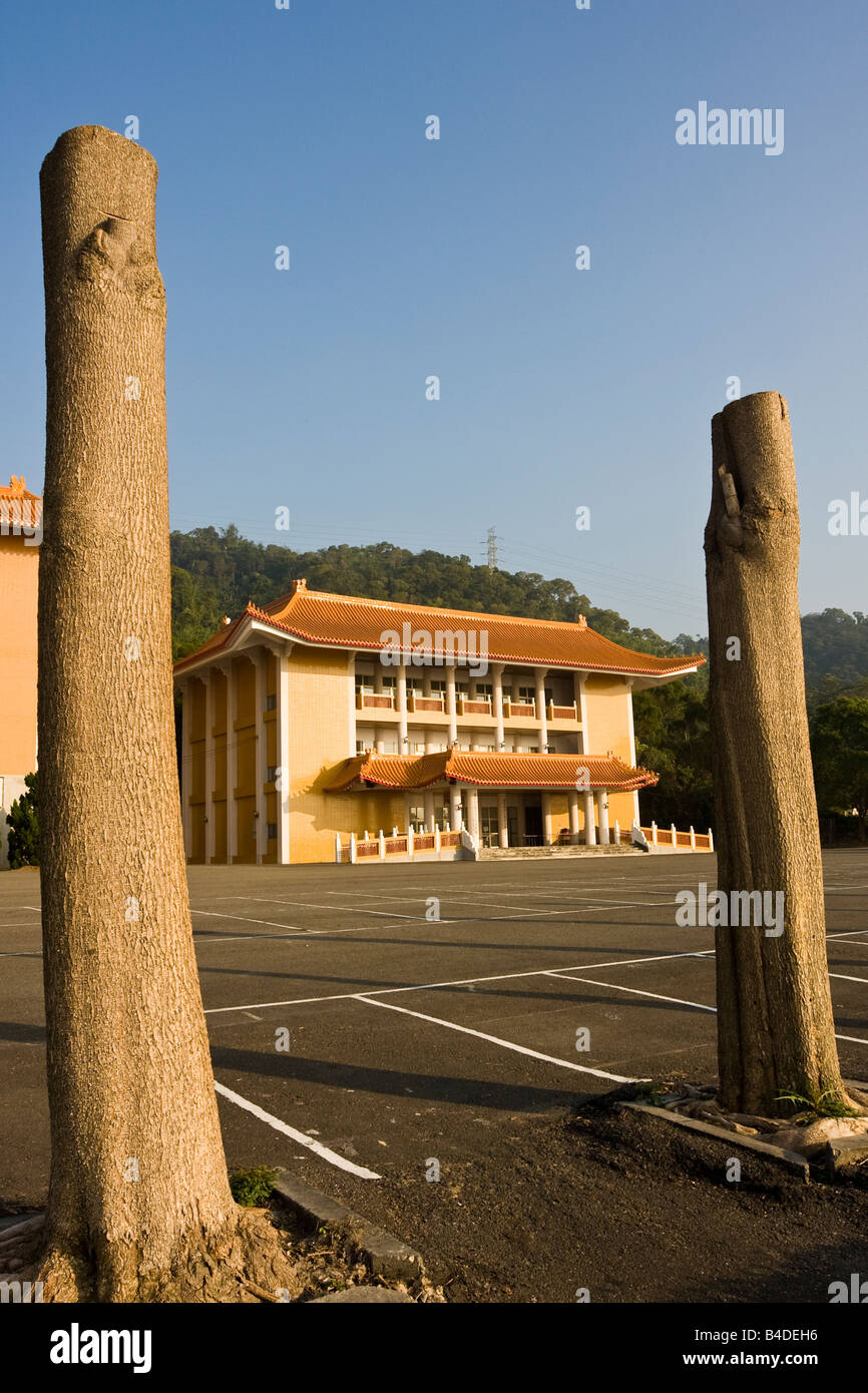 Buddista cinese tempio funebre, Shetou township, Changhua, Taiwan, Repubblica della Cina (ROC) Foto Stock