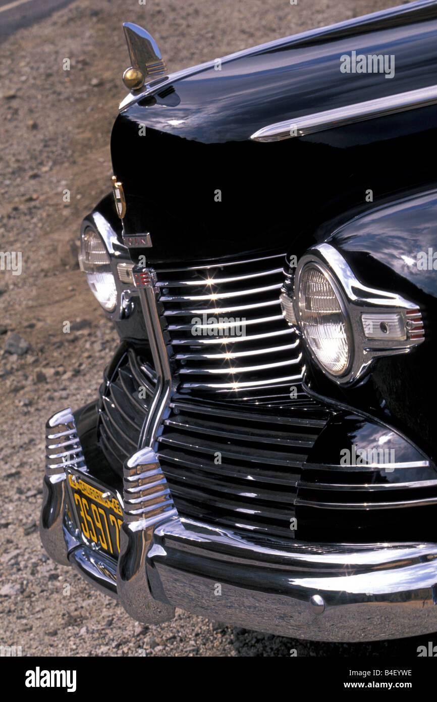 Auto, Lincoln Zephyr, auto d'epoca, modello anno 1942, nero, 1940s, fourties, berlina, dettaglio, dettagli, radiatore, cappuccio, grill, Foto Stock