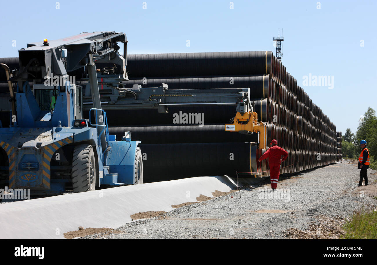 DEU Germania area di stoccaggio per il tubo del Gasdotto nordeuropeo a est isola tedesca Ruegen Foto Stock