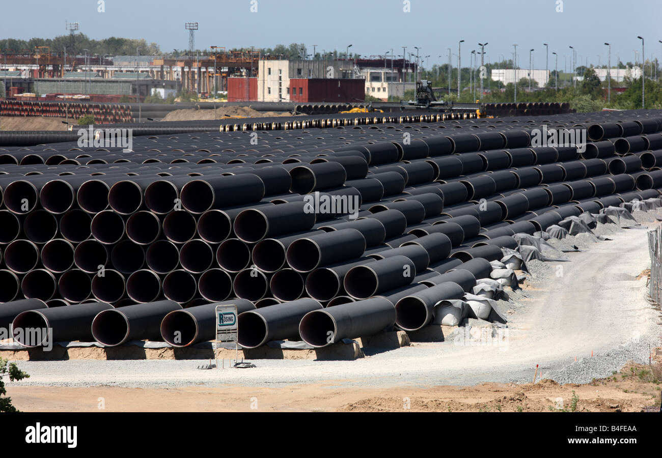 DEU Germania area di stoccaggio per il tubo del Gasdotto nordeuropeo a est isola tedesca Ruegen Foto Stock