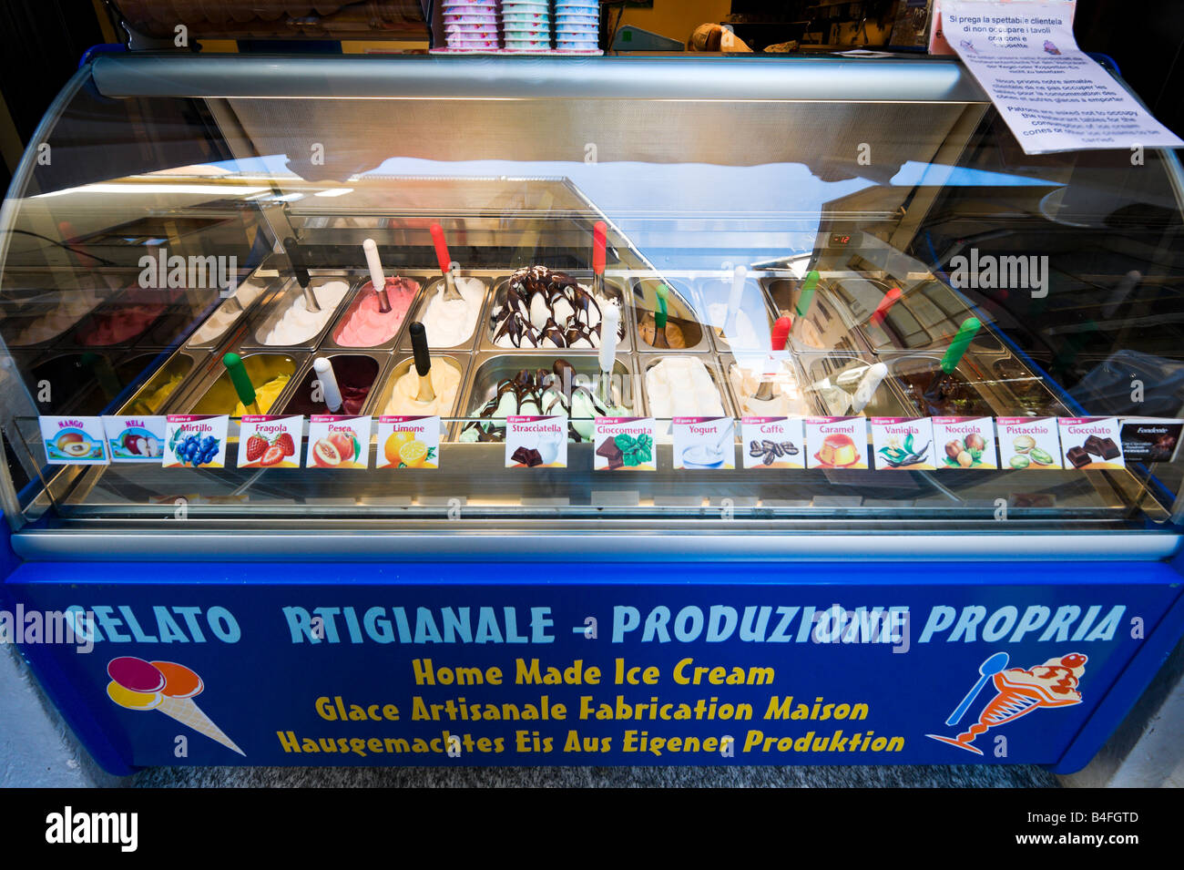 Gelato fatto in casa Shop, Stresa Lago Maggiore, Piemonte, Italia Foto Stock