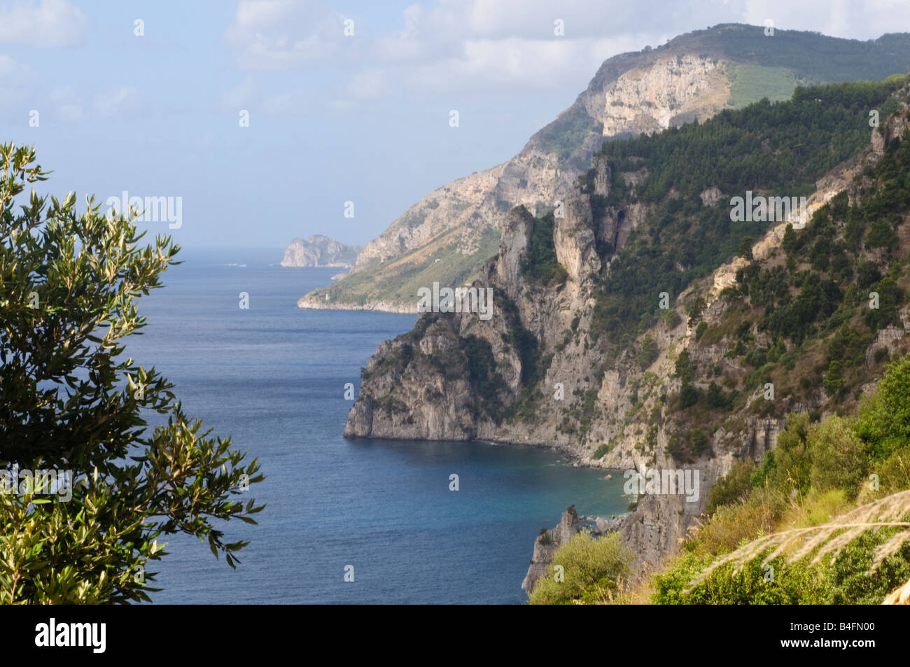 Vista ovest lungo la Costiera Amalfitana Foto Stock