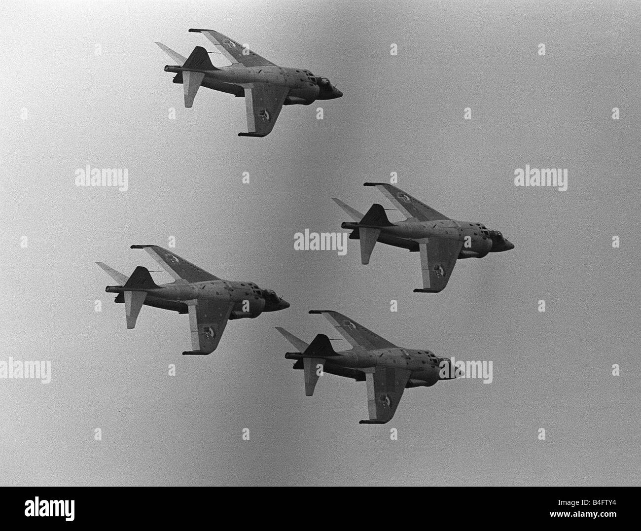 Aeromobile HAWKER SIDDELEY Kestral verticale VTOL decollare jet prove squadron il gheppio è stato il precursore del Harrier Jump Jet 1965 Foto Stock