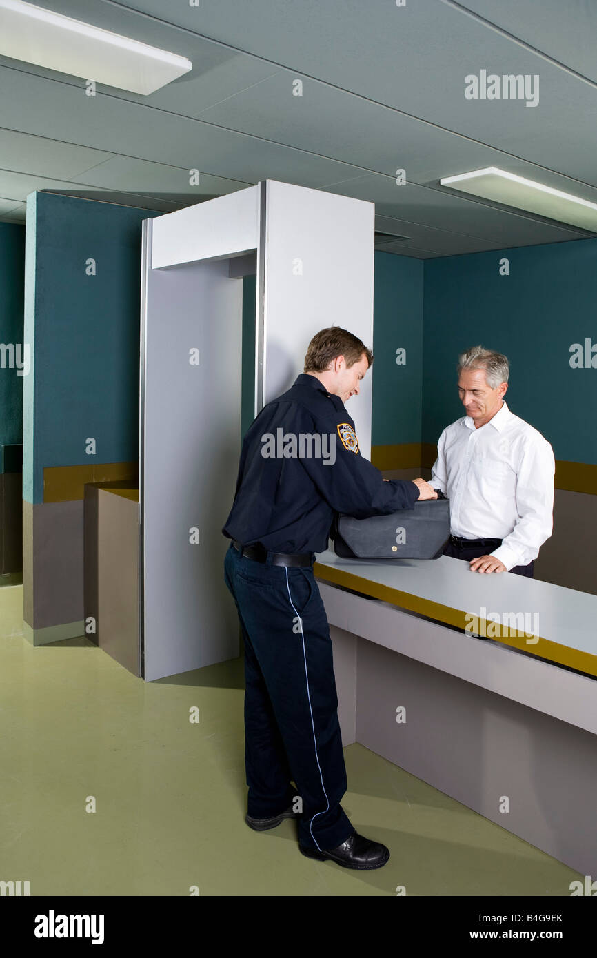 Polizia di controllo di sicurezza Foto Stock