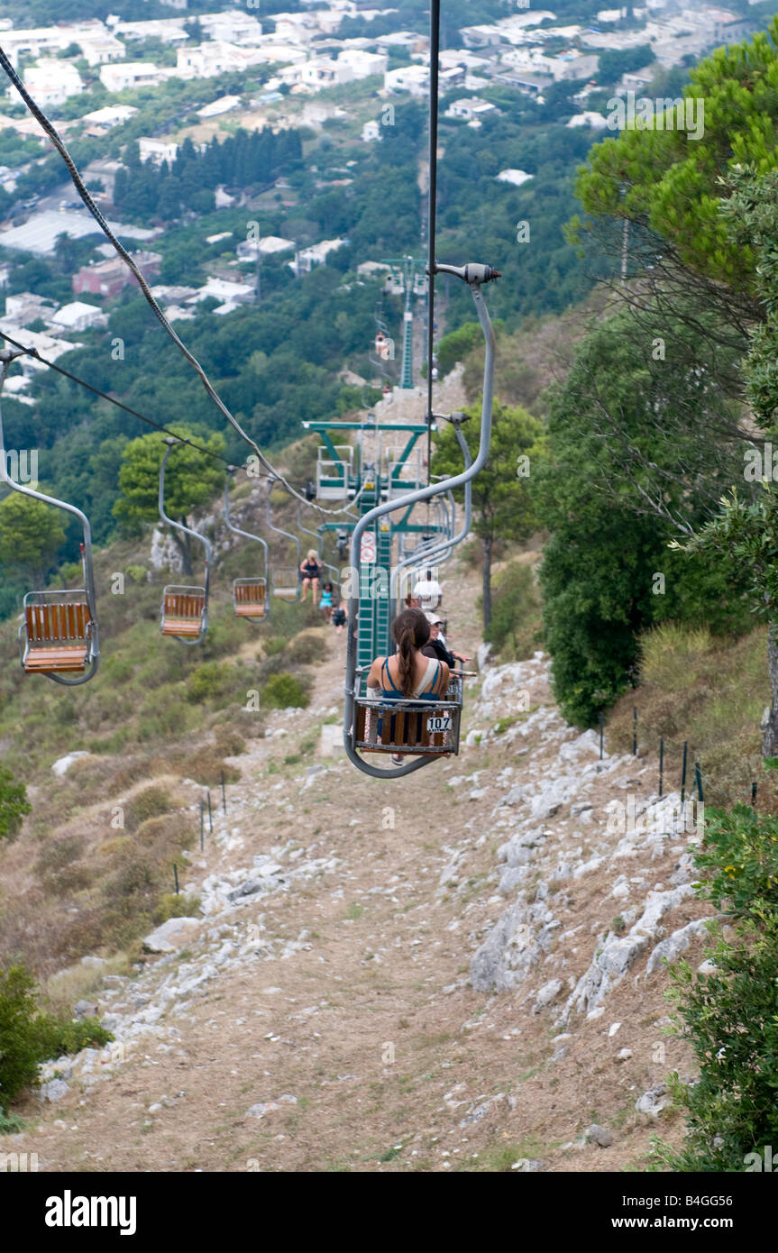 La seggiovia per il Monte Solaro da Anacapri Foto Stock