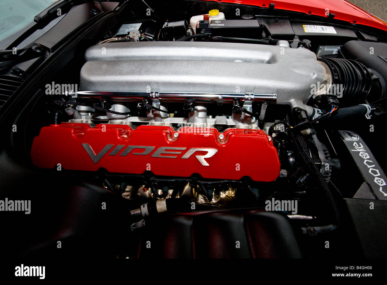 Dodge viper engine immagini e fotografie stock ad alta risoluzione - Alamy