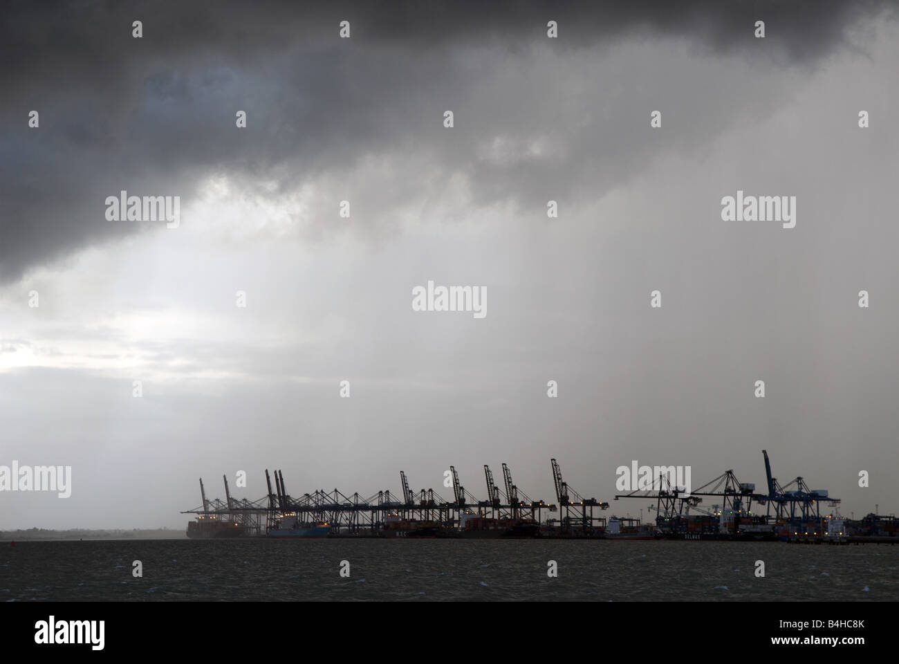 Porto di Felixstowe, Suffolk, Regno Unito. Foto Stock