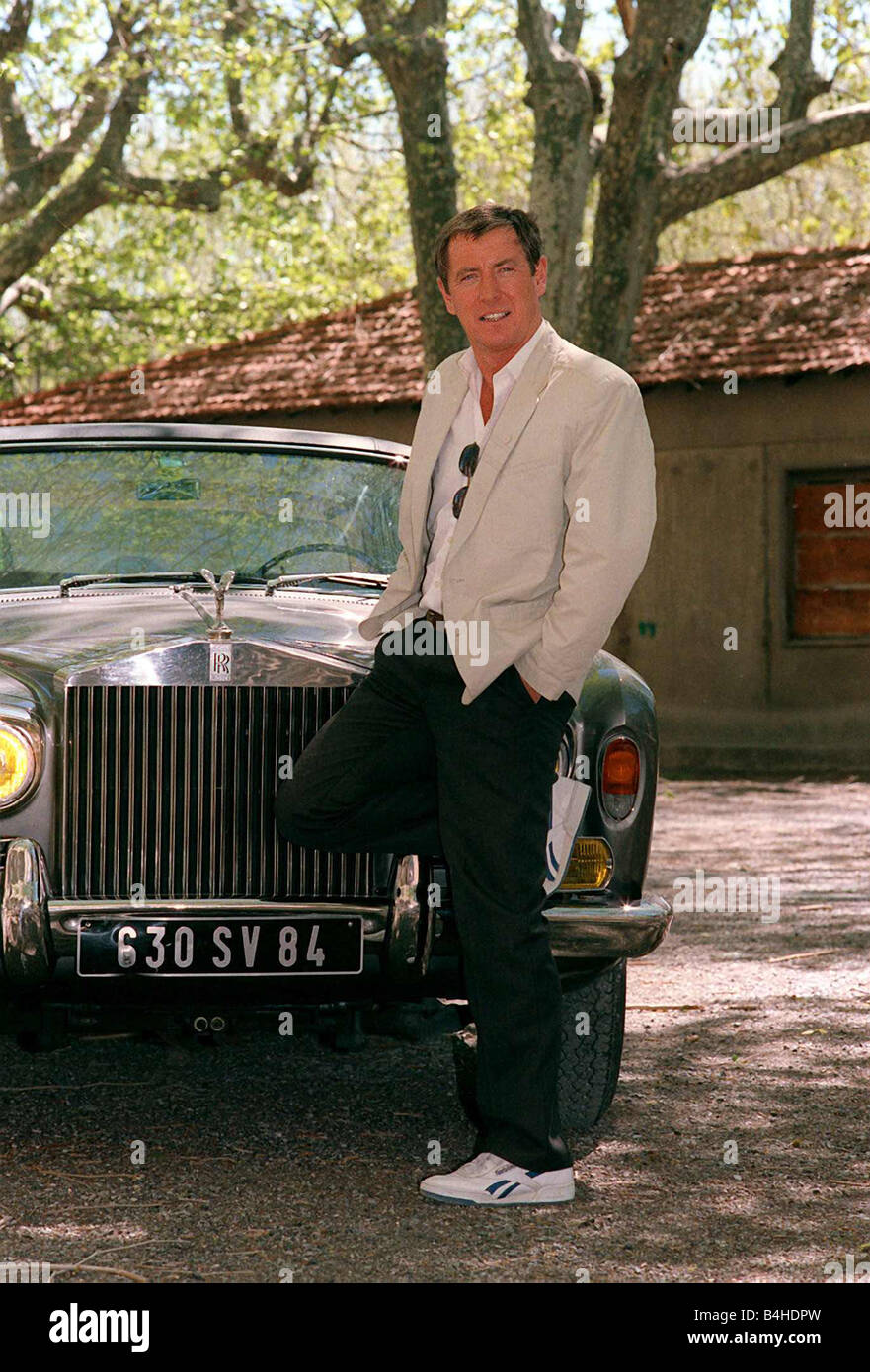 Attore John ortiche a stella nella nuova serie di Bergerac Foto Stock