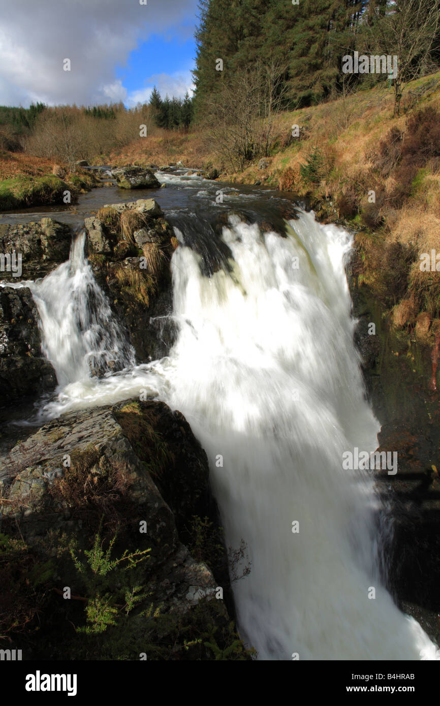 Severn-break -E'-collo (Hafren-torri-gwddf), una cascata in alto fiume Severn. Foto Stock