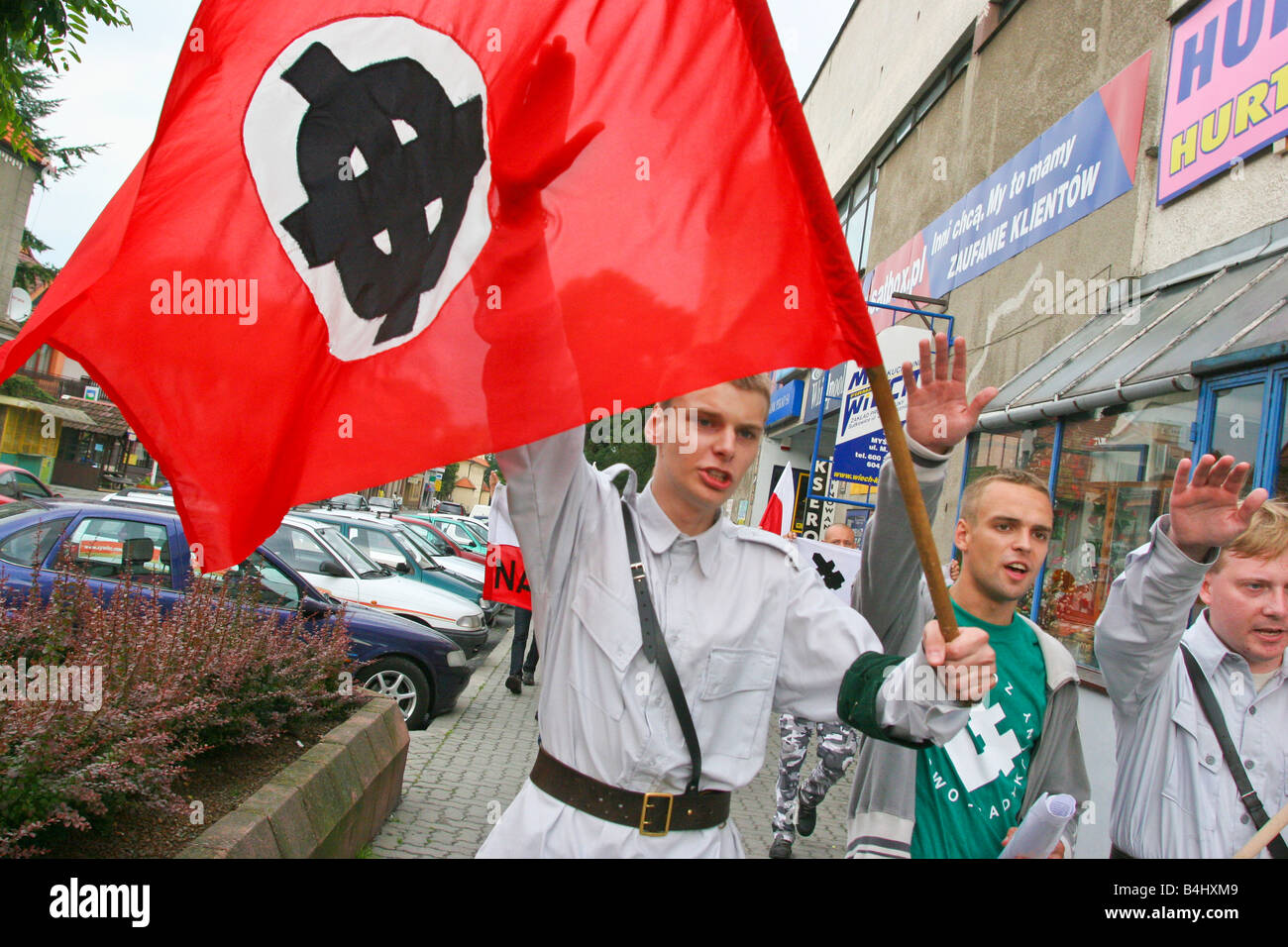 Neo nazista in dimostrazione myslenice Polonia. Foto Stock
