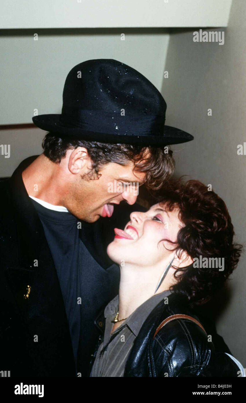 Rupert Everett attore e cera di Ruby kiss stars nella pellicola Cuori di fuoco Ottobre 1987 Dbase MSi Foto Stock