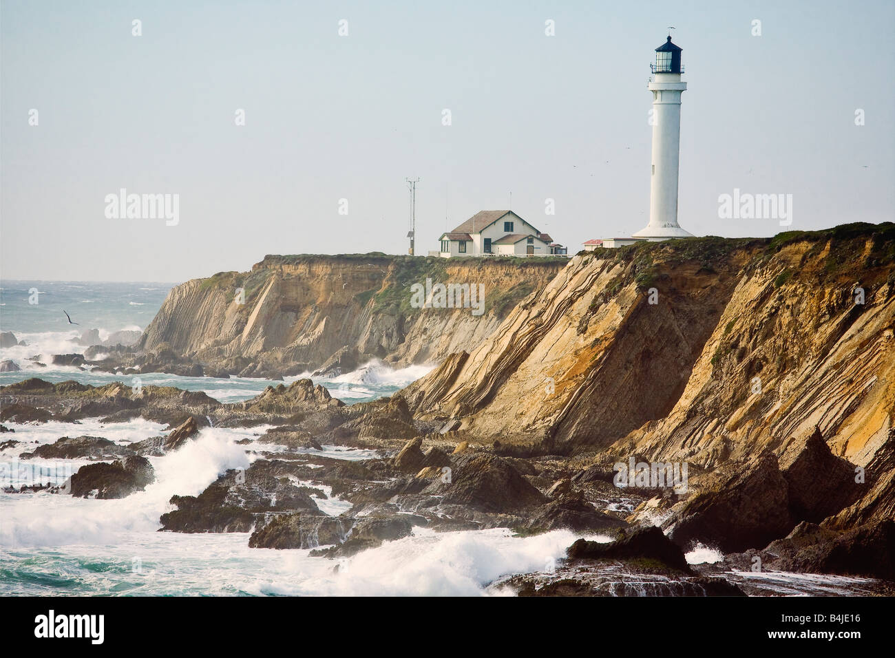 Costa rocciosa al punto Arena Faro California Foto Stock