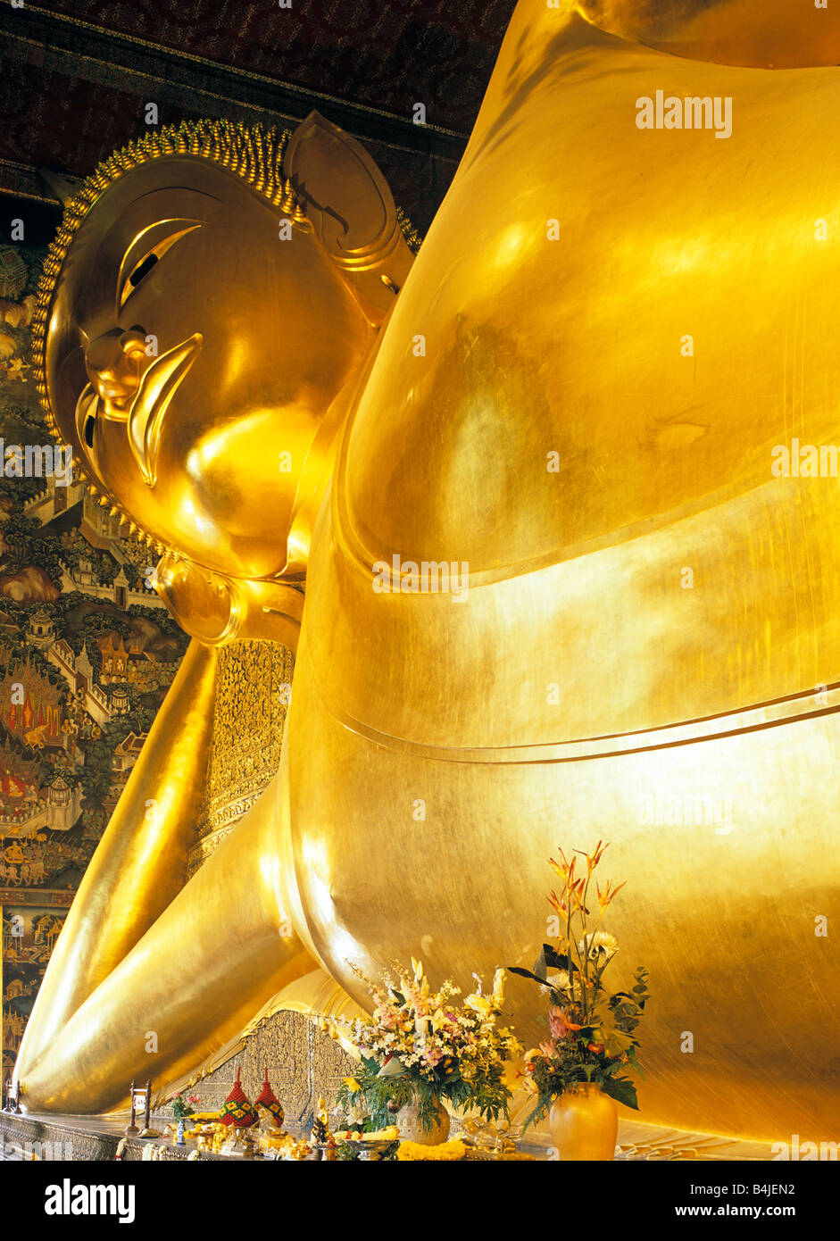 Budha reclinabili a Wat Po, Bangkok, Thailandia Foto Stock