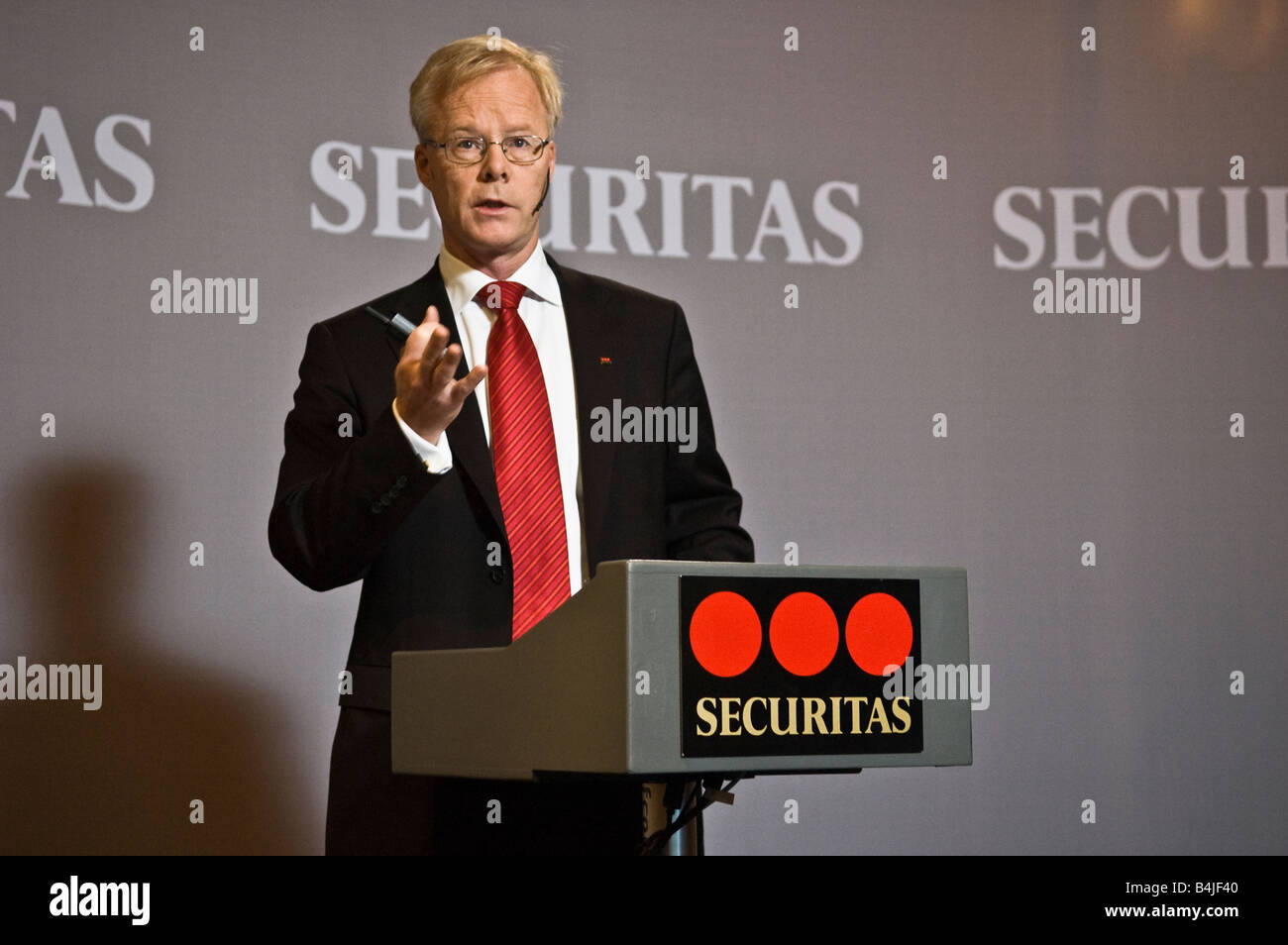 Alf Göransson CEO di Securitas la ditta di sicurezza alla conferenza stampa di dare commenti sulla relazione annuale per il 2007 Foto Stock