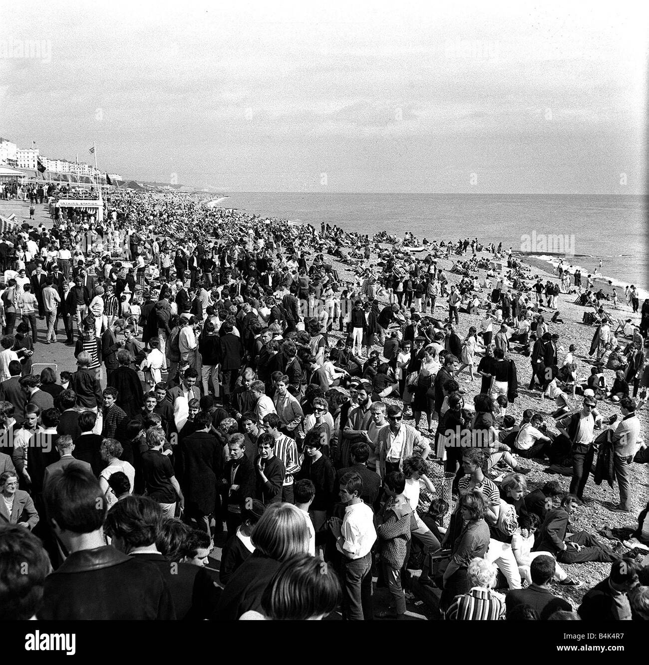 Mods and rockers gather on Brighton beach in August 1964 Mods and rockers gather on Brighton beach in August 1964