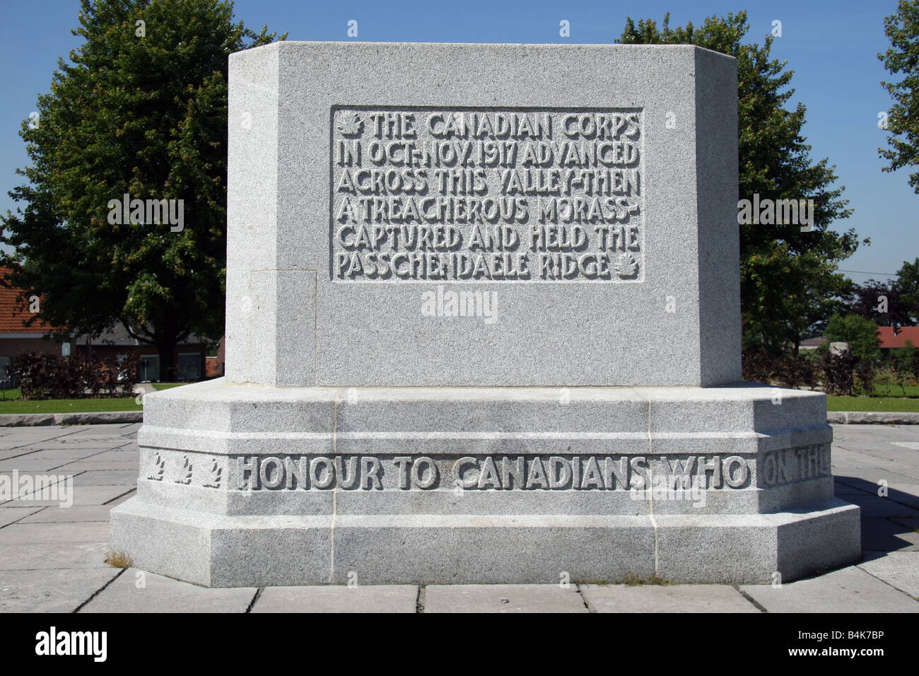 La canadese Passchendaele Memorial, sito di fattoria di cresta, Passchendaele, Belgio. Foto Stock