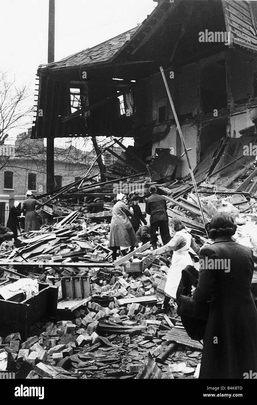 WW2 infermieri chiaro relitto da un bombardato ospedale di Londra Foto Stock